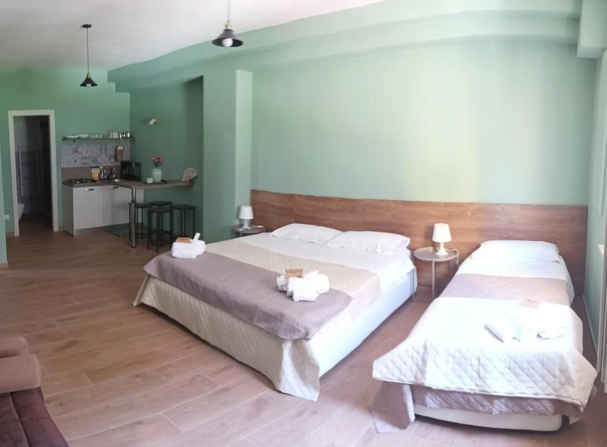 Incastro B&B In Crotone Exterior photo